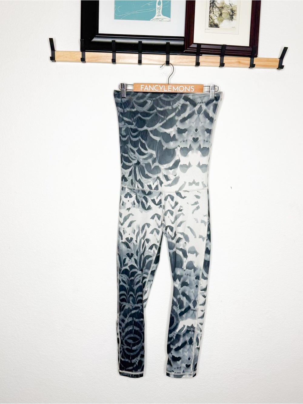 Lululemon Wunder Under Crop SE Watercolor Abstract Print Leggings Size 4